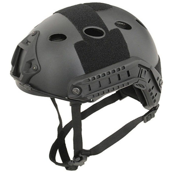 Šalmas Fast Black su reguliavimo