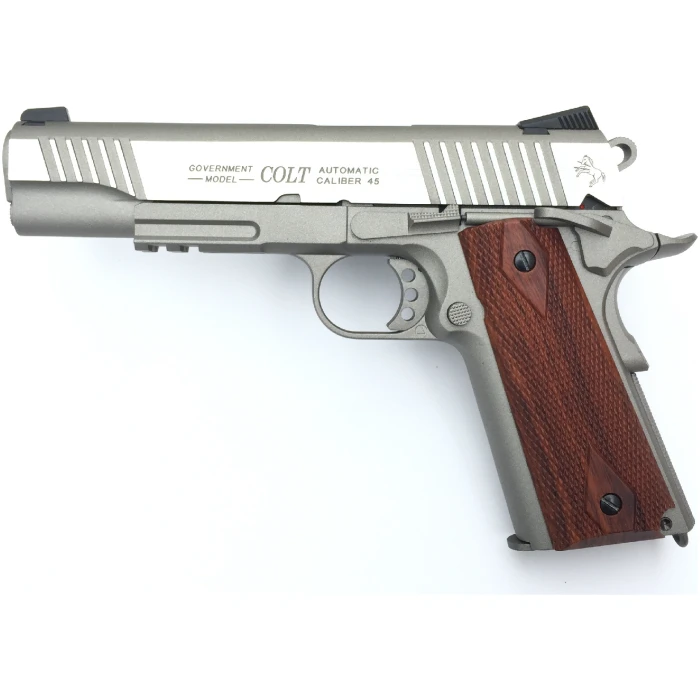Colt 1911 Rail sidabrinis su atatranka